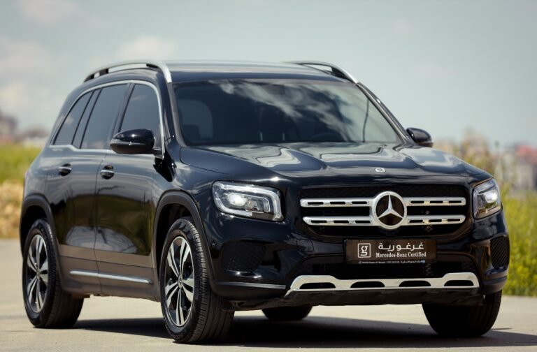 2023 Mercedes-Benz GLB 250 4MATIC, Black