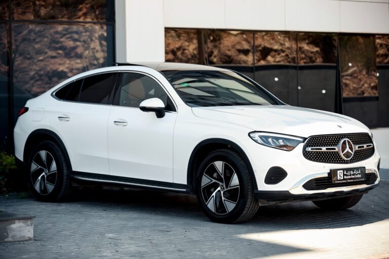 2024 Mercedes-Benz GLC 300 e 4MATIC Coupé, White